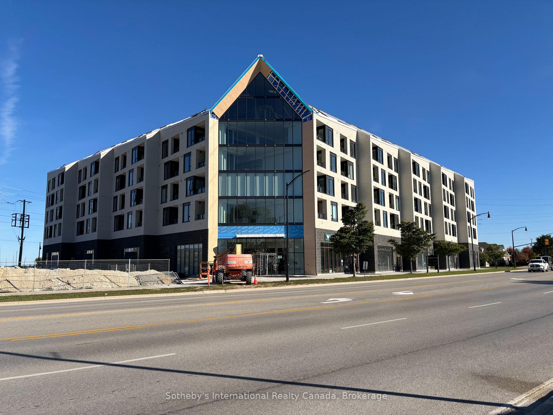 Photo 1 of Unit 206, 31 Huron Street, Collingwood — HOMEH