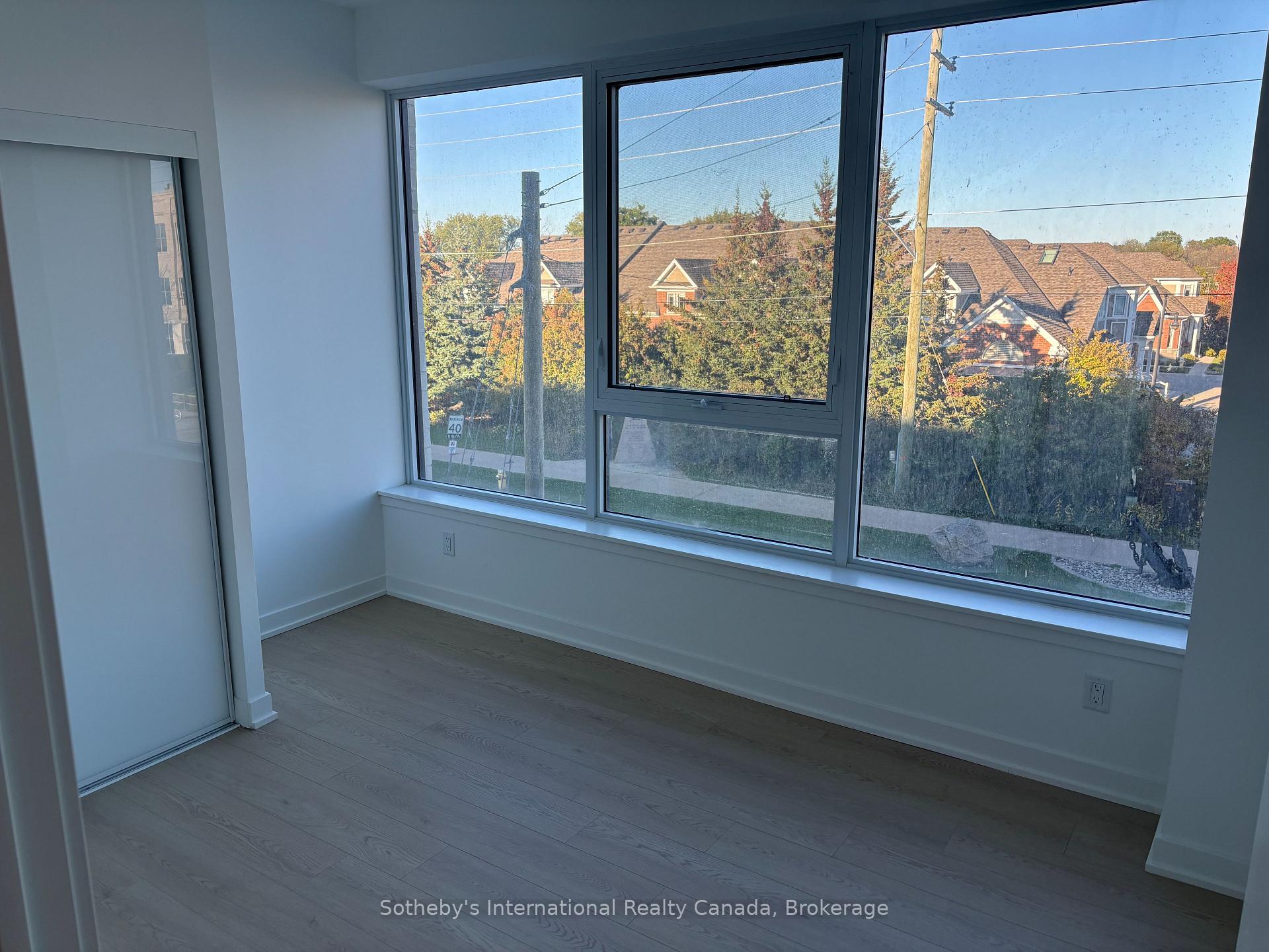 Photo 10 of Unit 206, 31 Huron Street, Collingwood — HOMEH