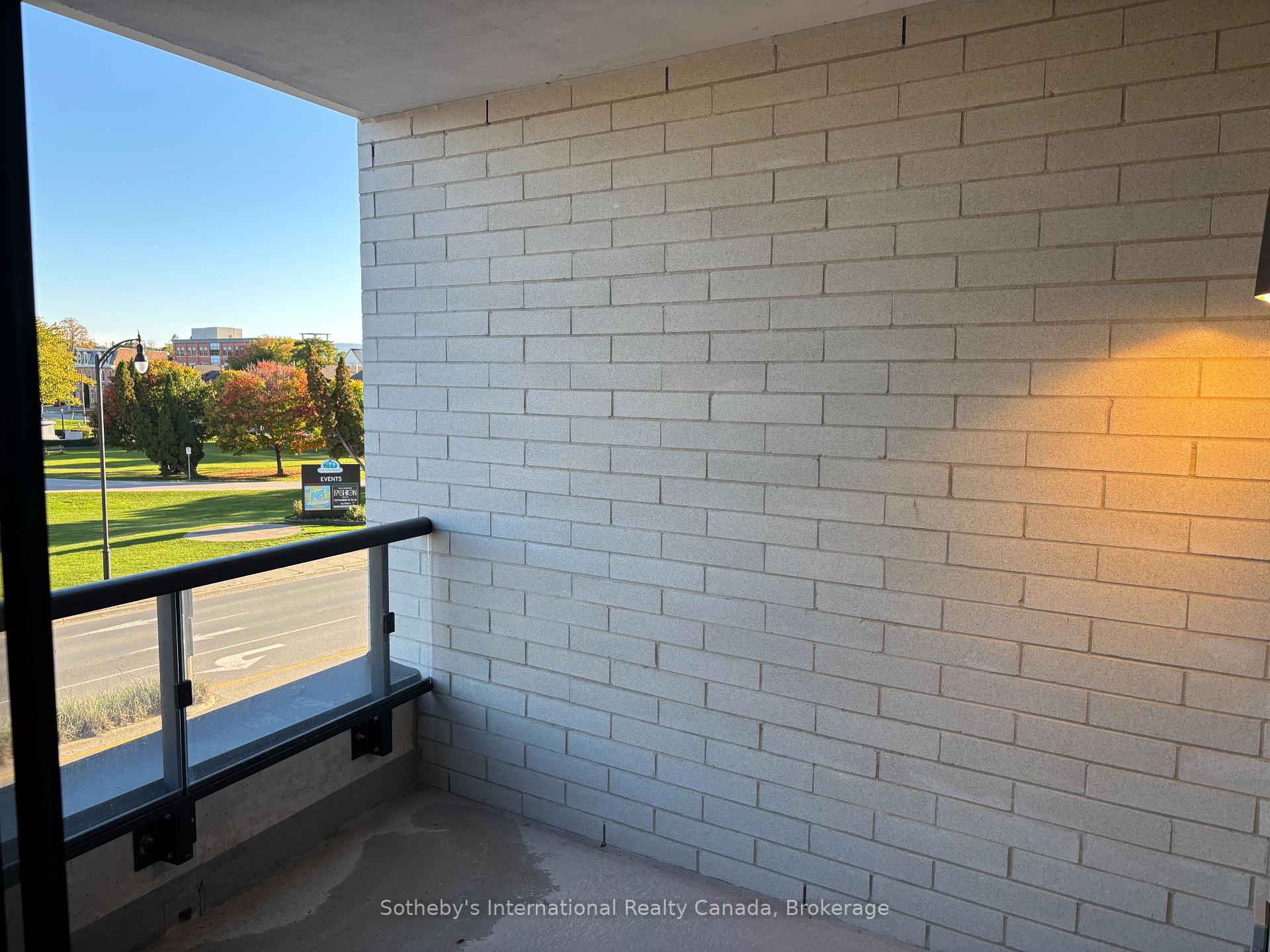 Photo 17 of Unit 206, 31 Huron Street, Collingwood — HOMEH