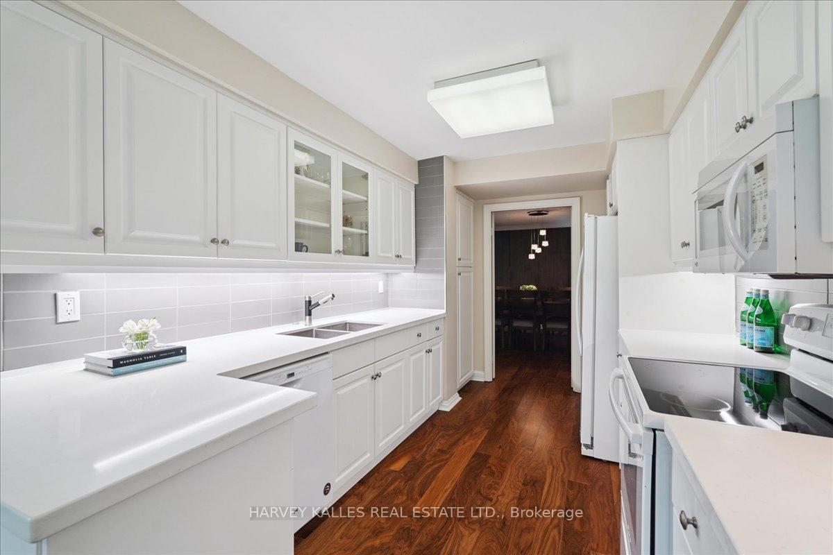 Photo 10 of Unit 319, 3800 Yonge Street, Toronto, Bedford Park-Nortown — HOMEH