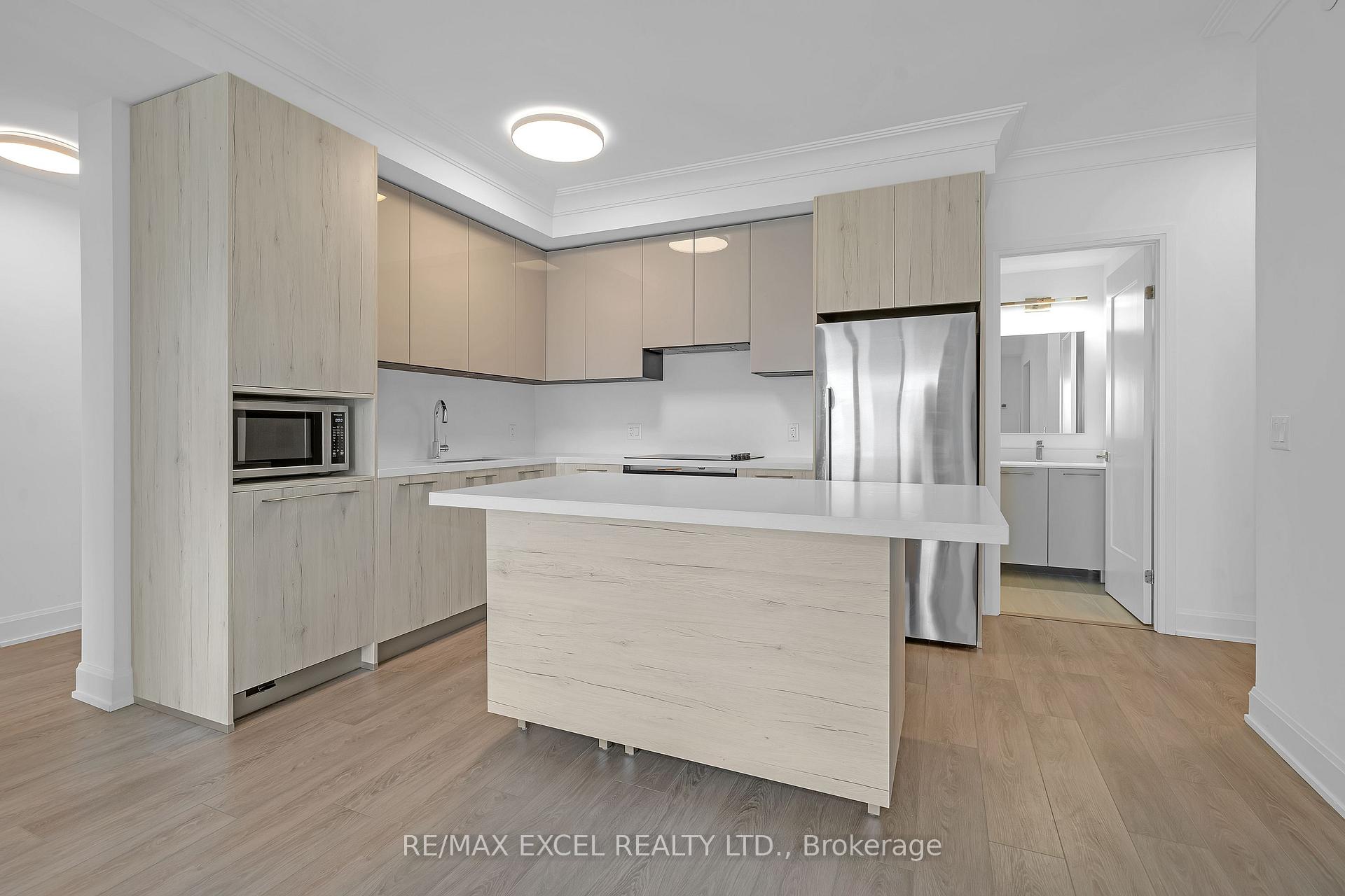Photo 7 of Unit 607, 8 Water Walk Drive, Markham, Unionville — HOMEH