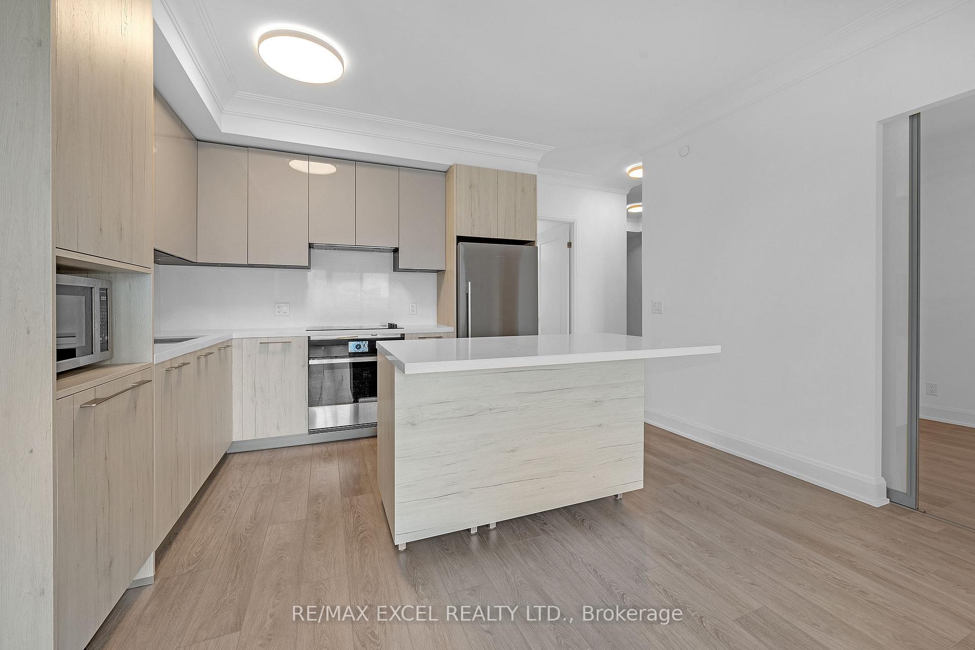 Photo 8 of Unit 607, 8 Water Walk Drive, Markham, Unionville — HOMEH