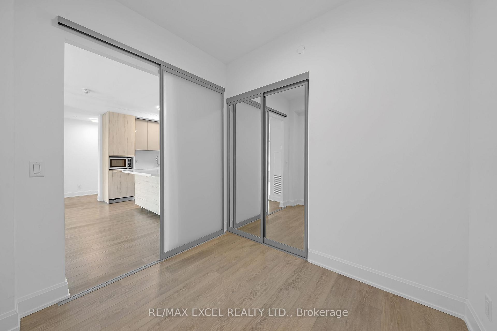 Photo 14 of Unit 607, 8 Water Walk Drive, Markham, Unionville — HOMEH