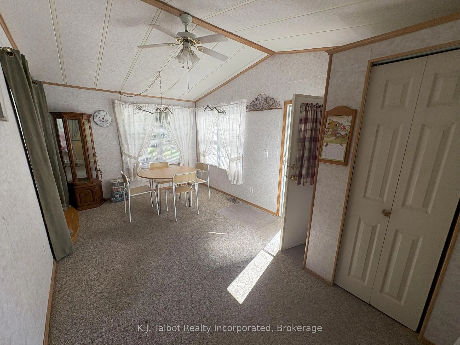 Photo 8 of 77719 Bluewater Hwy - 5 Starboard Street, Central Huron, Goderich Twp — HOMEH