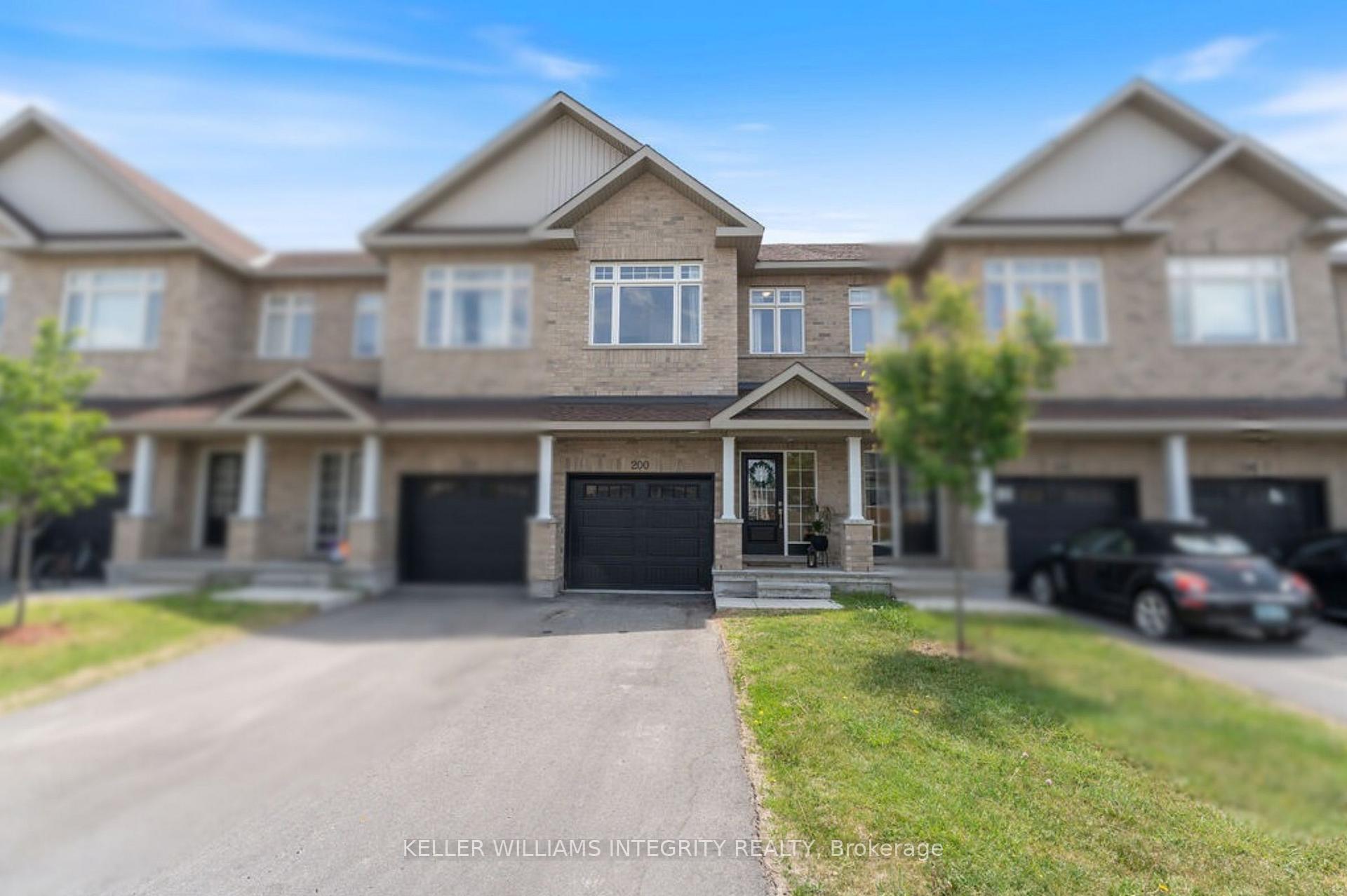 Front of 200 Hooper Street