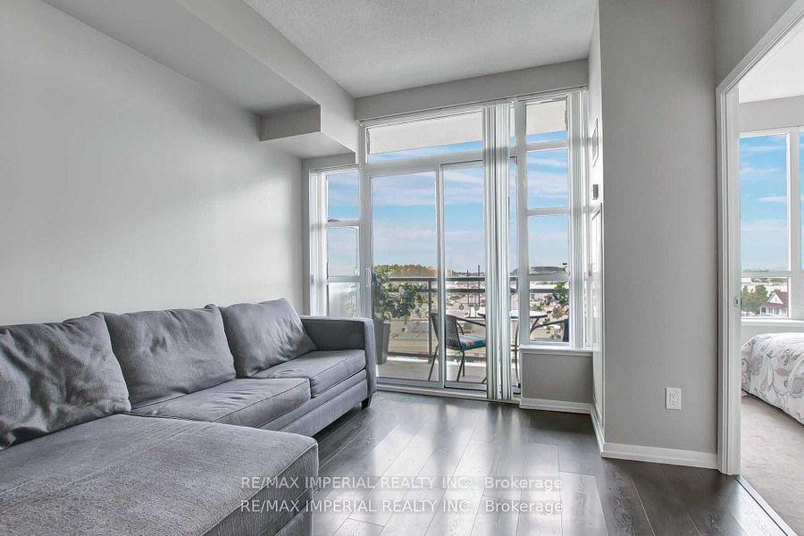 Photo 5 of Unit 511, 540 Bur Oak Avenue, Markham, Berczy — HOMEH