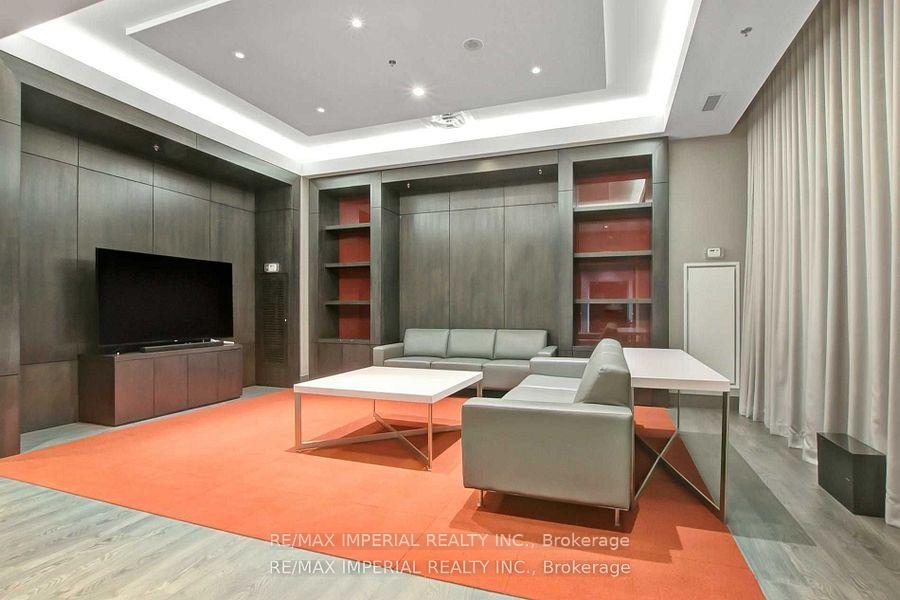 Photo 17 of Unit 511, 540 Bur Oak Avenue, Markham, Berczy — HOMEH