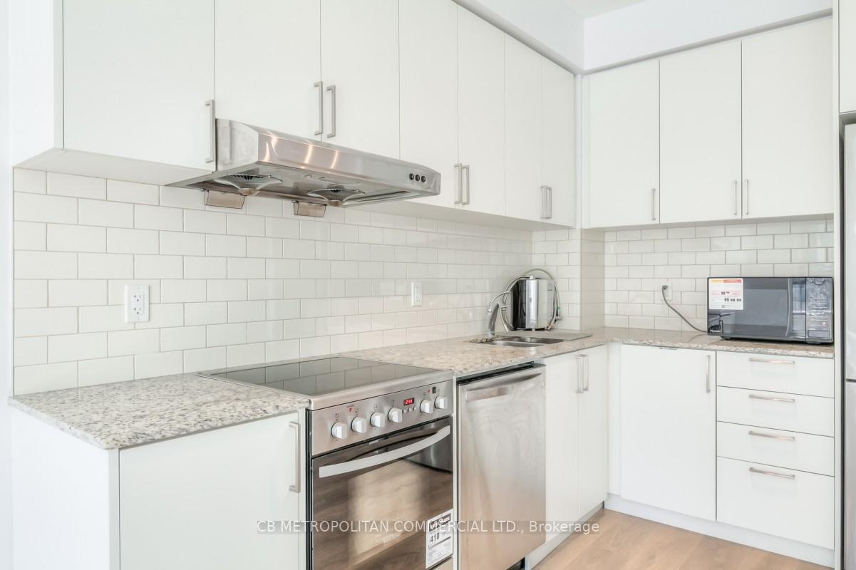 Photo 12 of Unit 309, 268 Buchanan Drive, Markham, Unionville — HOMEH