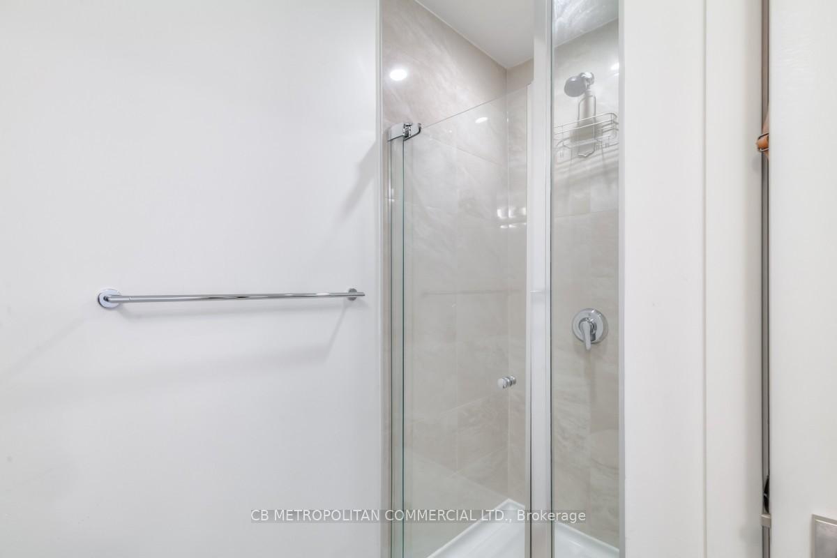 Photo 18 of Unit 309, 268 Buchanan Drive, Markham, Unionville — HOMEH