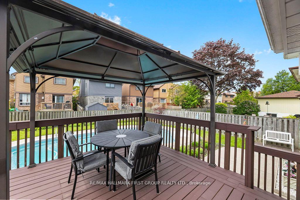 Photo 31 of 25 Cowling Crescent, Ajax, South East — HOMEH
