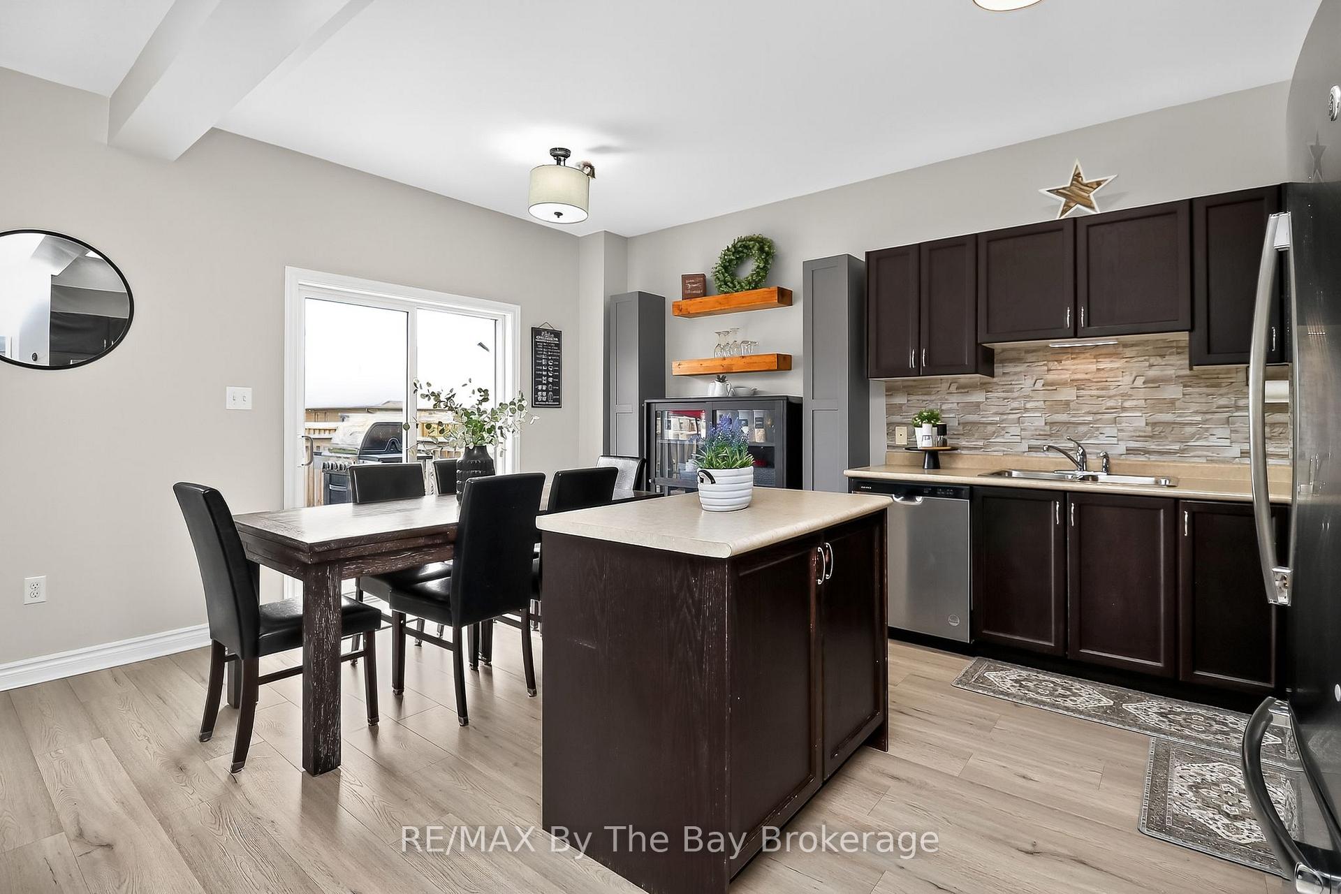 Photo 13 of 63 Robertson Street, Collingwood — HOMEH