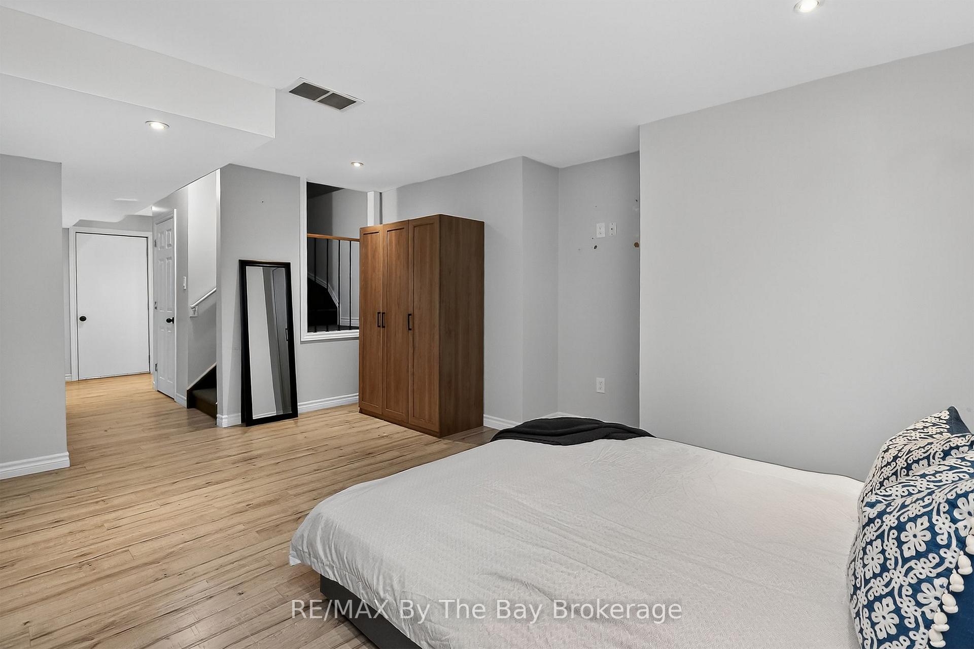 Photo 27 of 63 Robertson Street, Collingwood — HOMEH