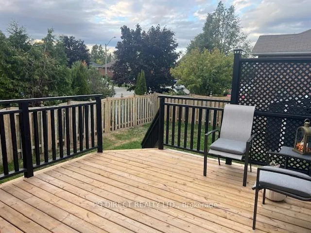 Photo 5 of 184 Milroy Drive N, Peterborough, Northcrest Ward 5 — HOMEH