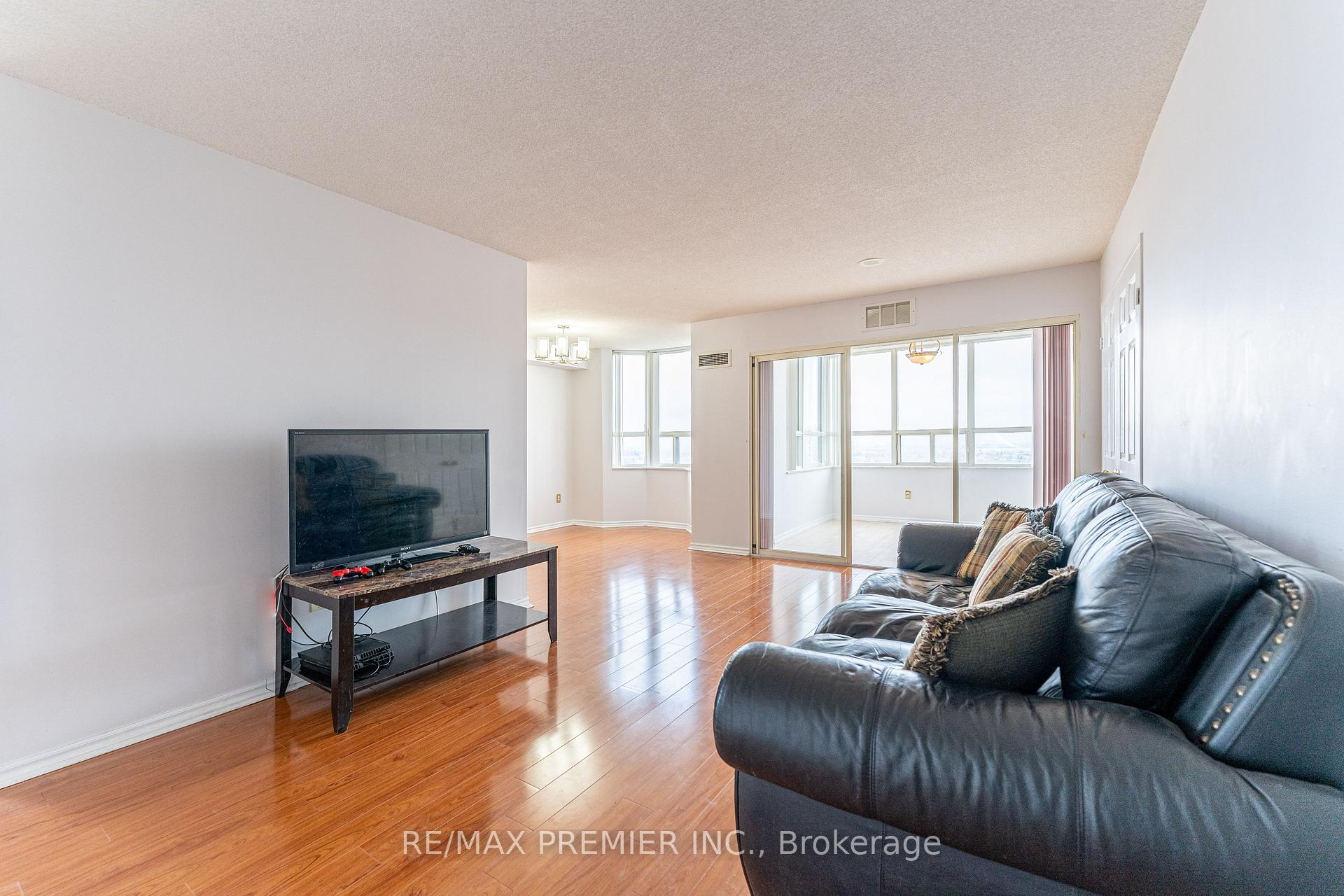 Front of Unit 1708, 30 Malta Avenue