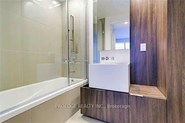Photo 7 of Unit 315, 1 Bloor Street E, Toronto, Church-Yonge Corridor — HOMEH