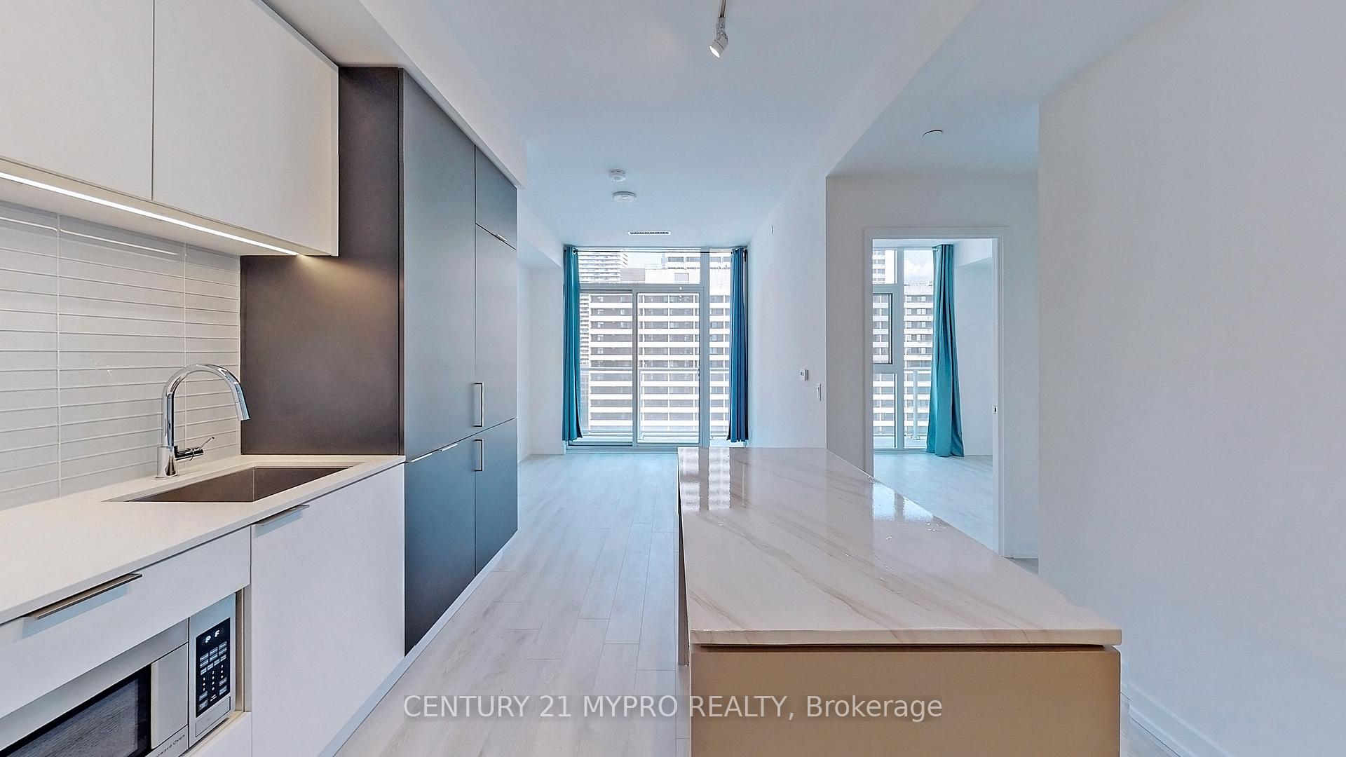 Photo 14 of Unit 1015, 33 Helendale Avenue, Toronto, Yonge-Eglinton — HOMEH