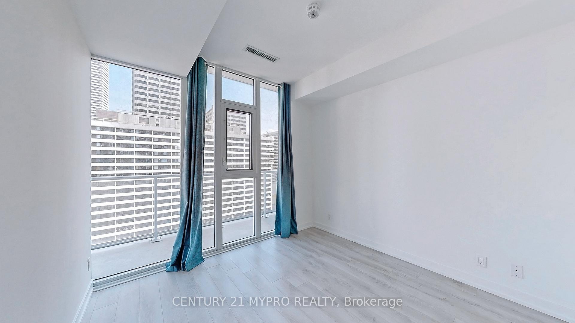 Photo 25 of Unit 1015, 33 Helendale Avenue, Toronto, Yonge-Eglinton — HOMEH
