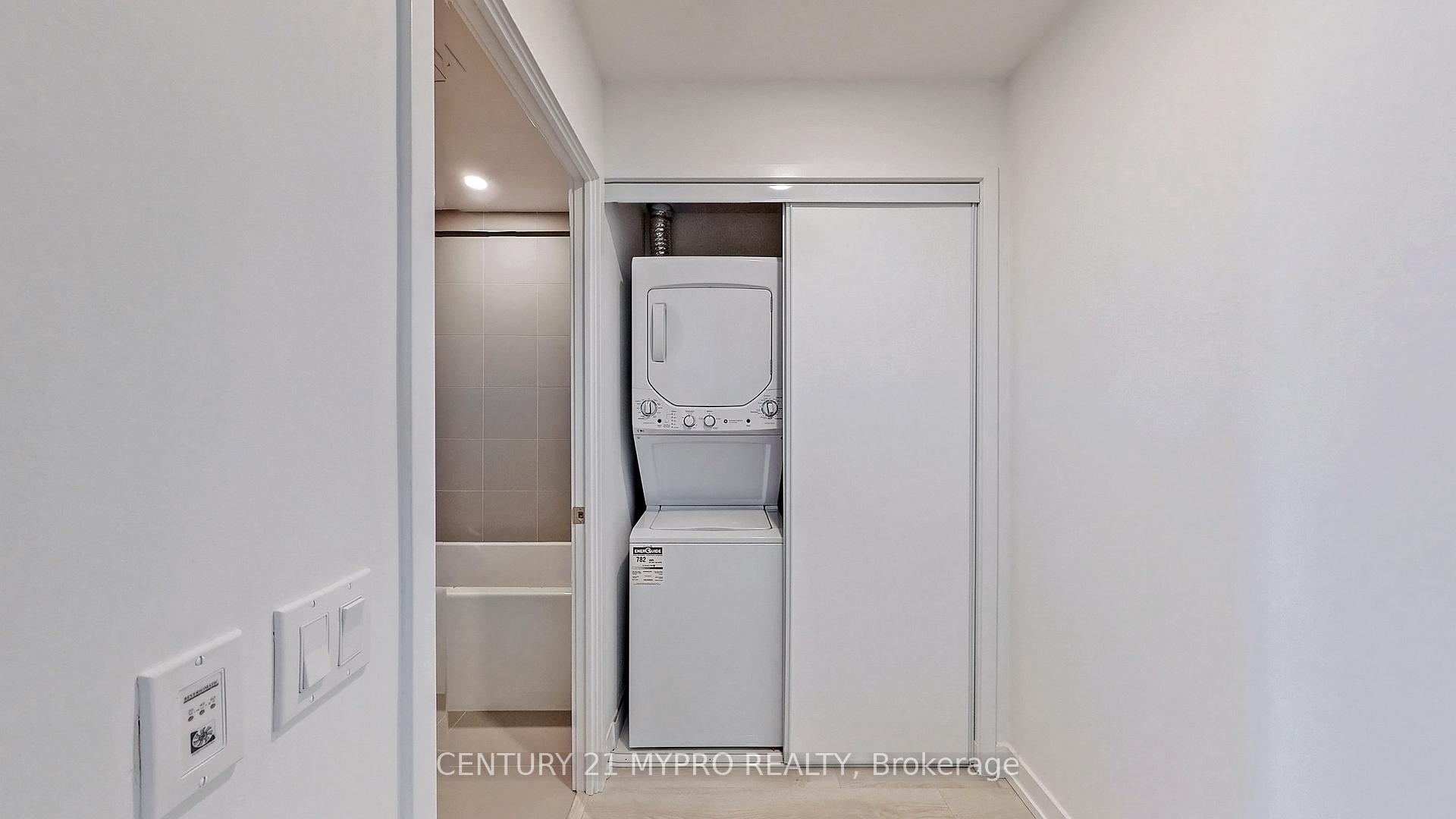 Photo 32 of Unit 1015, 33 Helendale Avenue, Toronto, Yonge-Eglinton — HOMEH
