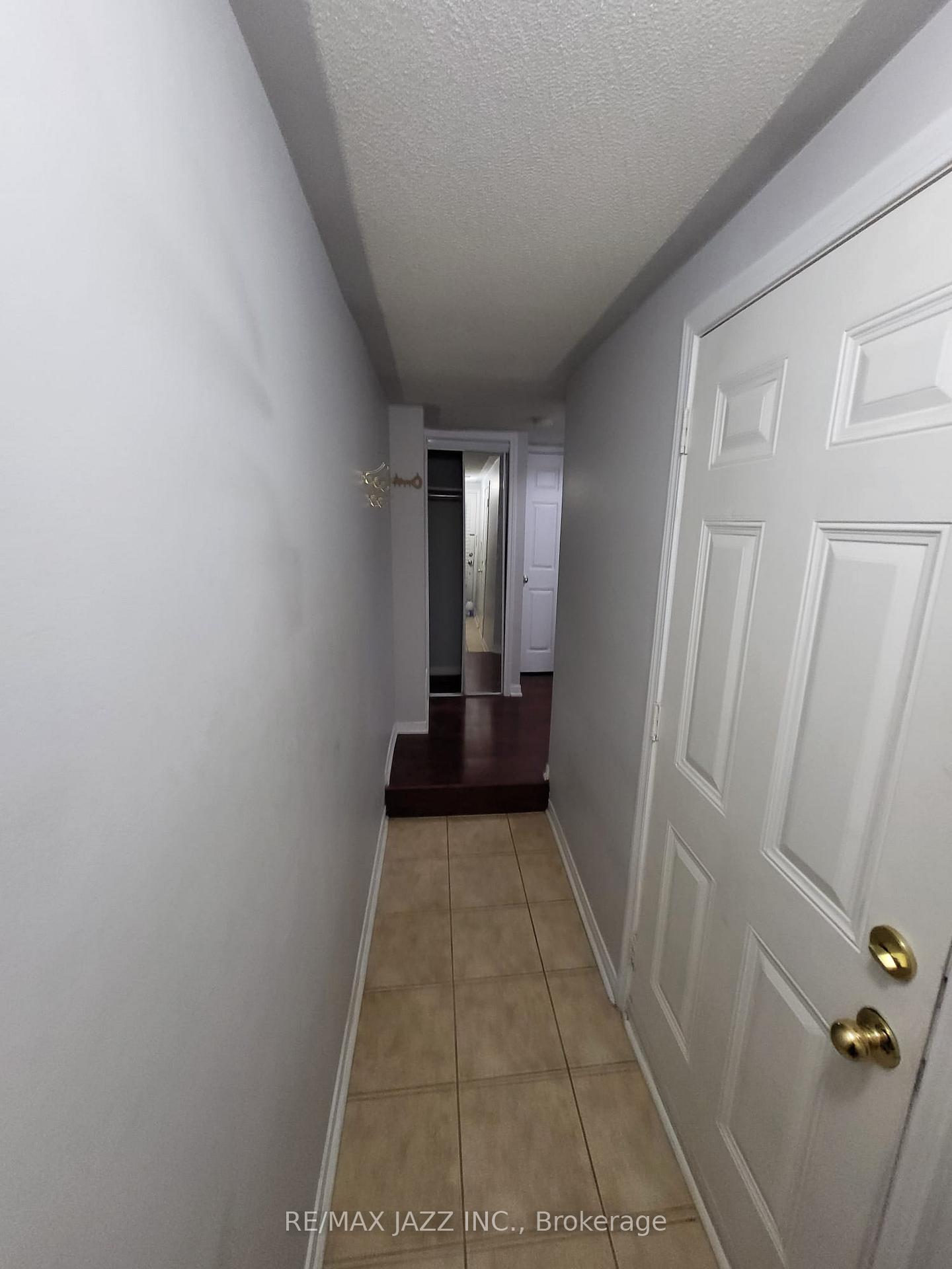 Photo 2 of 275 Monarch Avenue, Ajax, South West — HOMEH