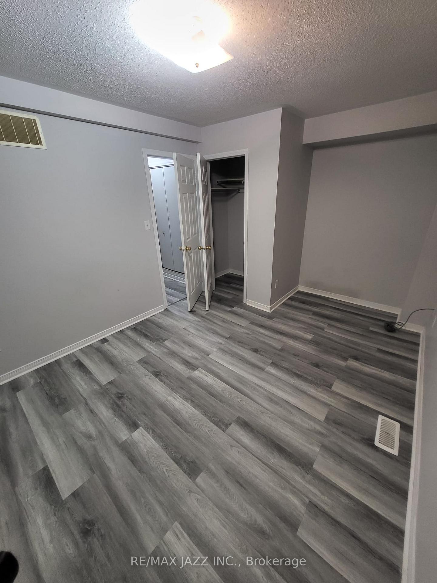 Photo 12 of 275 Monarch Avenue, Ajax, South West — HOMEH