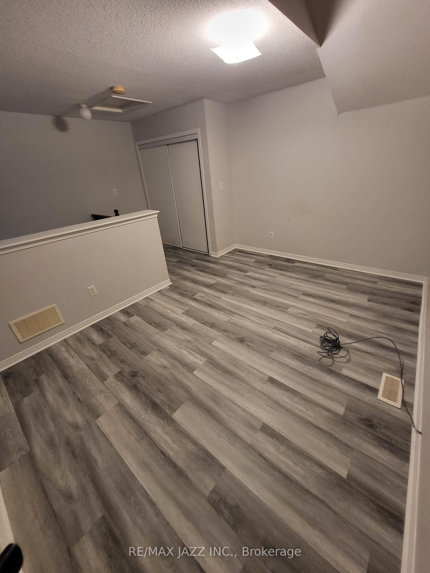 Photo 15 of 275 Monarch Avenue, Ajax, South West — HOMEH
