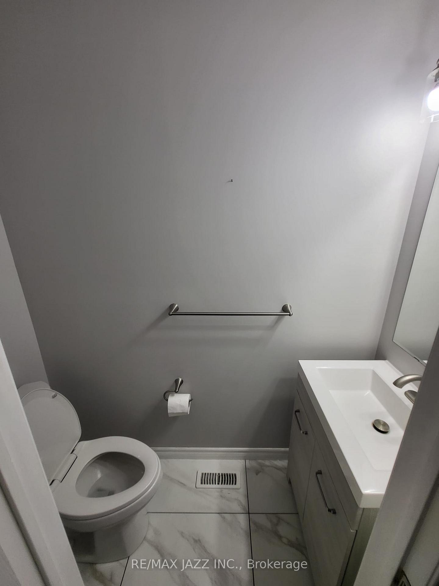 Photo 18 of 275 Monarch Avenue, Ajax, South West — HOMEH