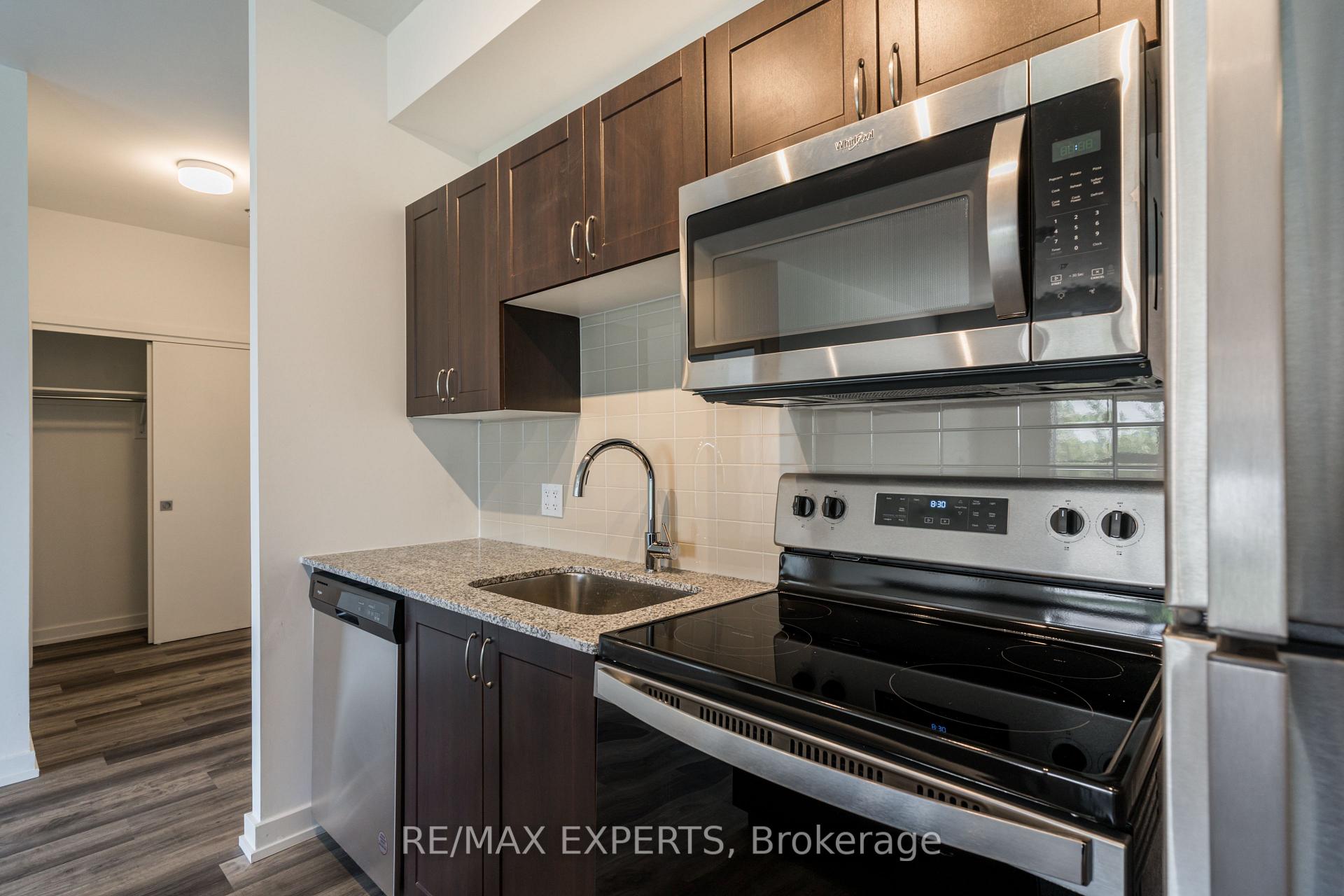 Photo 11 of Unit 307, 430 Essa Road, Barrie, Holly — HOMEH