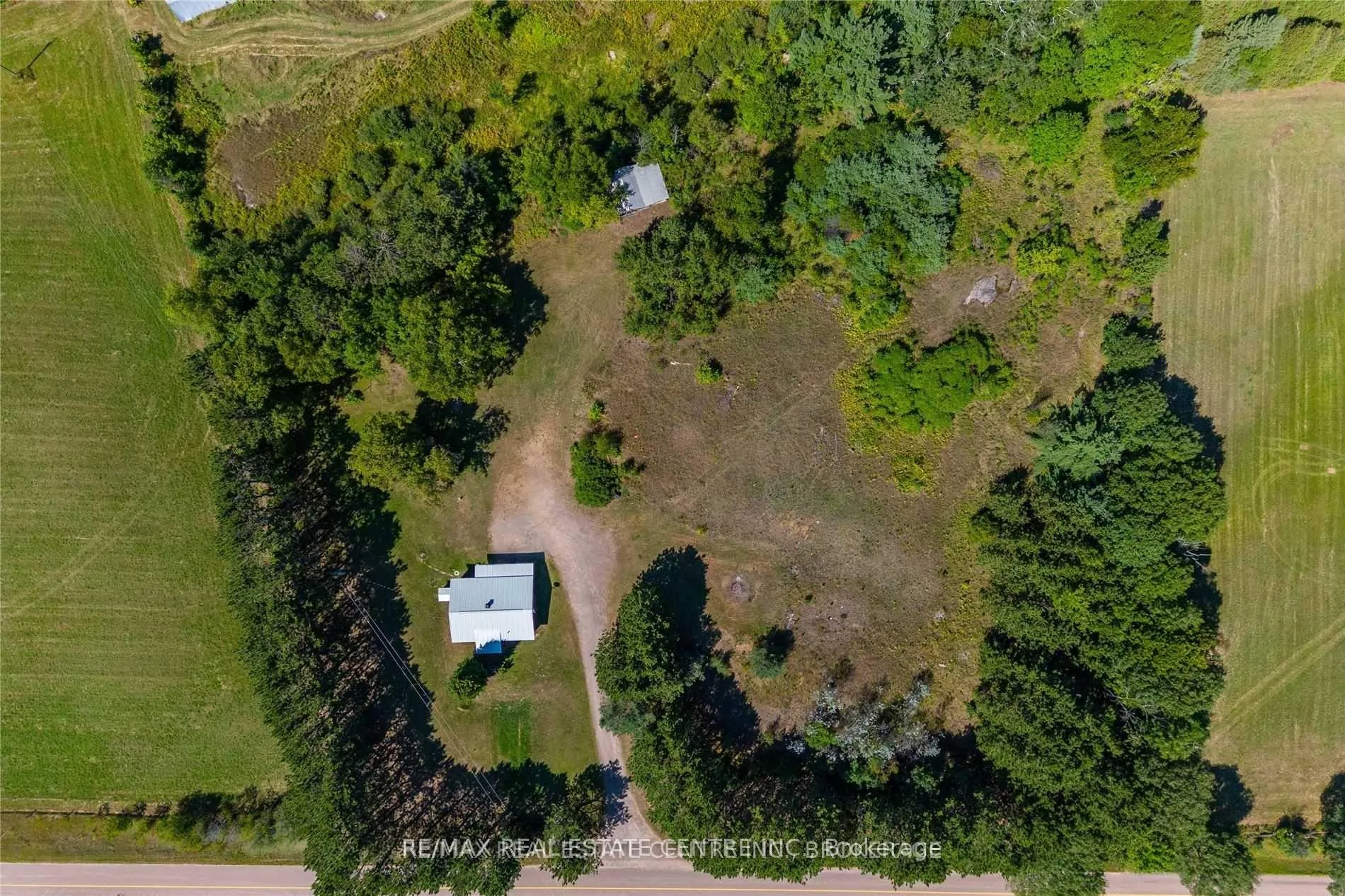 Photo 24 of 814 Sand Road, Bonnechere Valley, Eganville/Bonnechere Twp — HOMEH