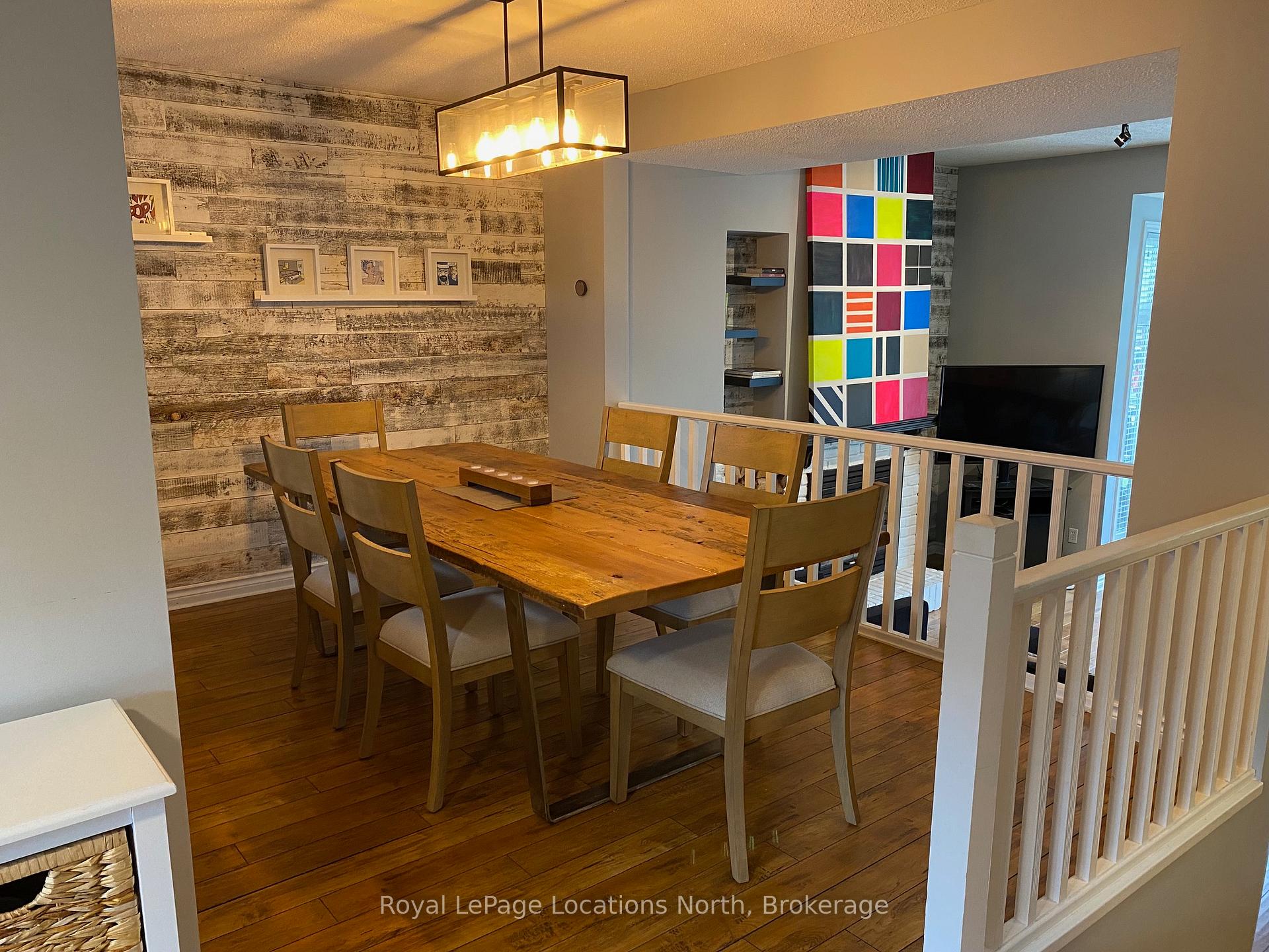 Photo 13 of 51 Lighthouse Lane W, Collingwood — HOMEH