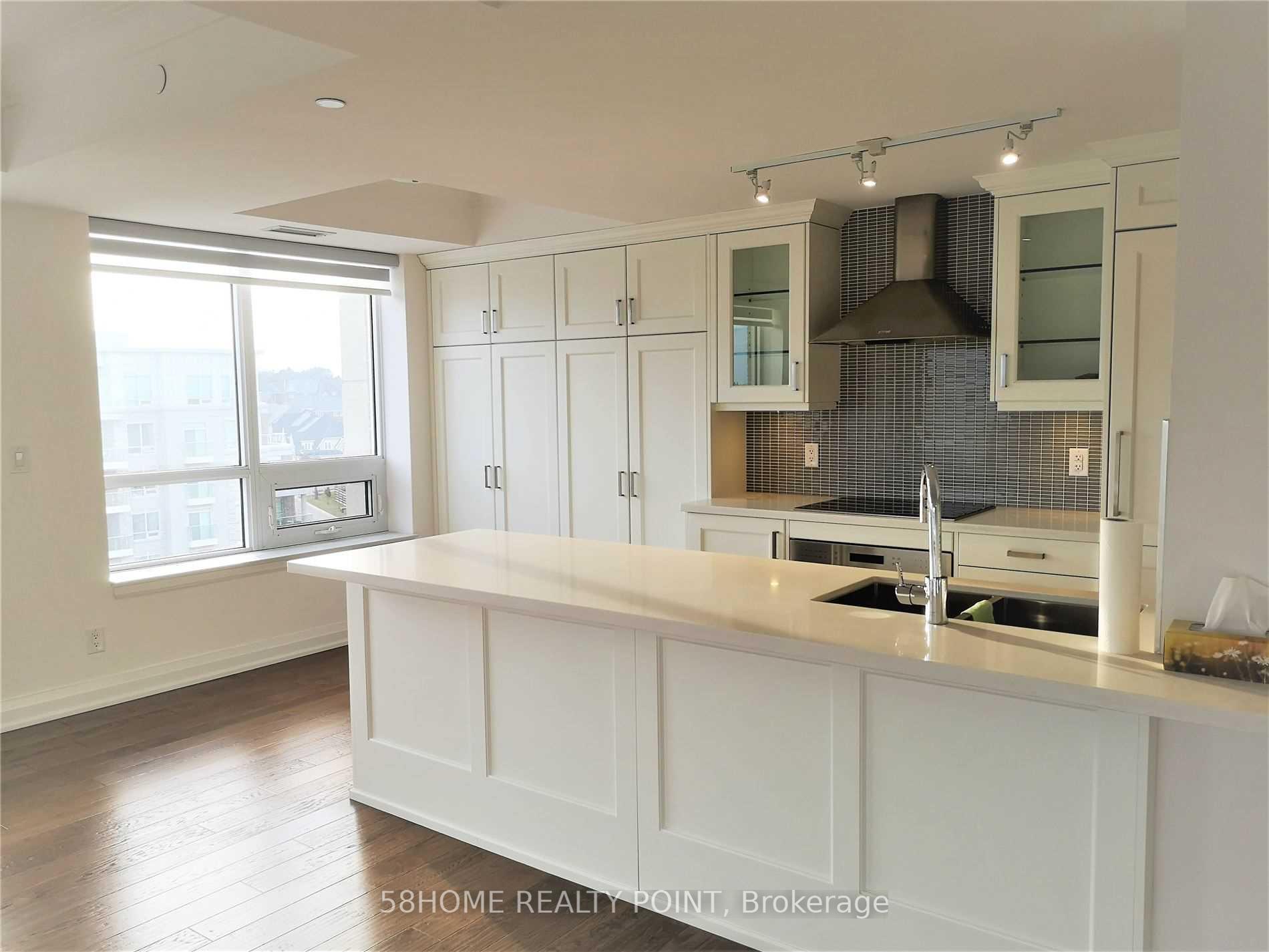 Photo 3 of Unit 803, 15 Stollery Pond Crescent, Markham, Angus Glen — HOMEH