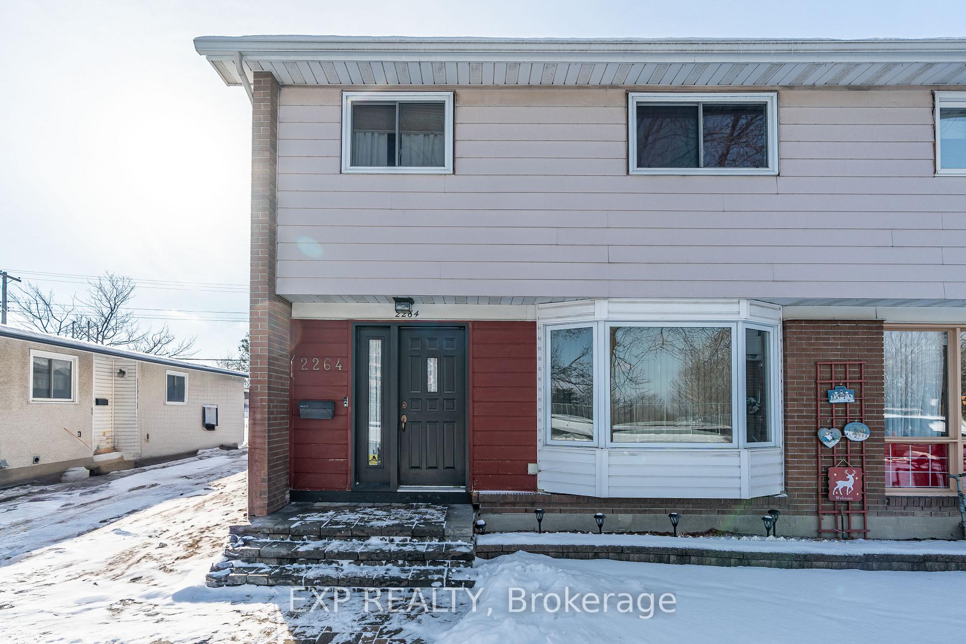 Photo 3 of 2264 Russell Road, Ottawa, Hawthorne Meadows — HOMEH