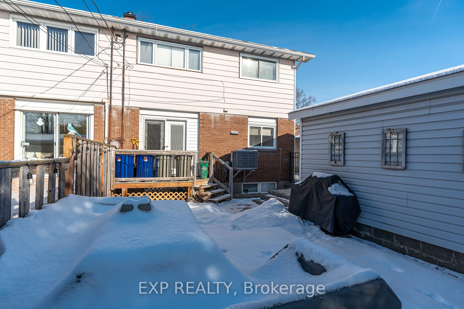 Photo 5 of 2264 Russell Road, Ottawa, Hawthorne Meadows — HOMEH