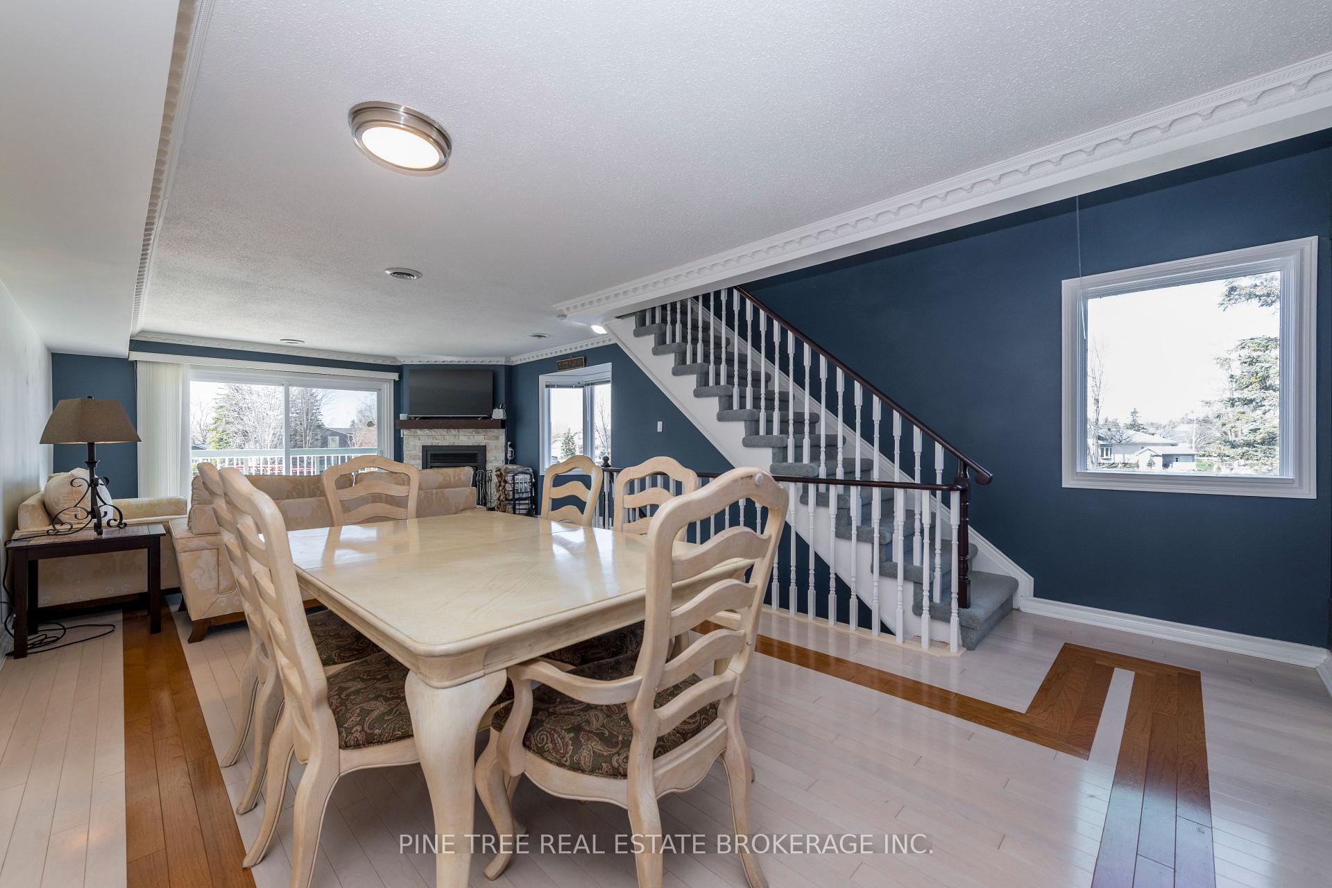 Photo 14 of Unit 16, 30 Laguna Parkway, Ramara, Brechin — HOMEH