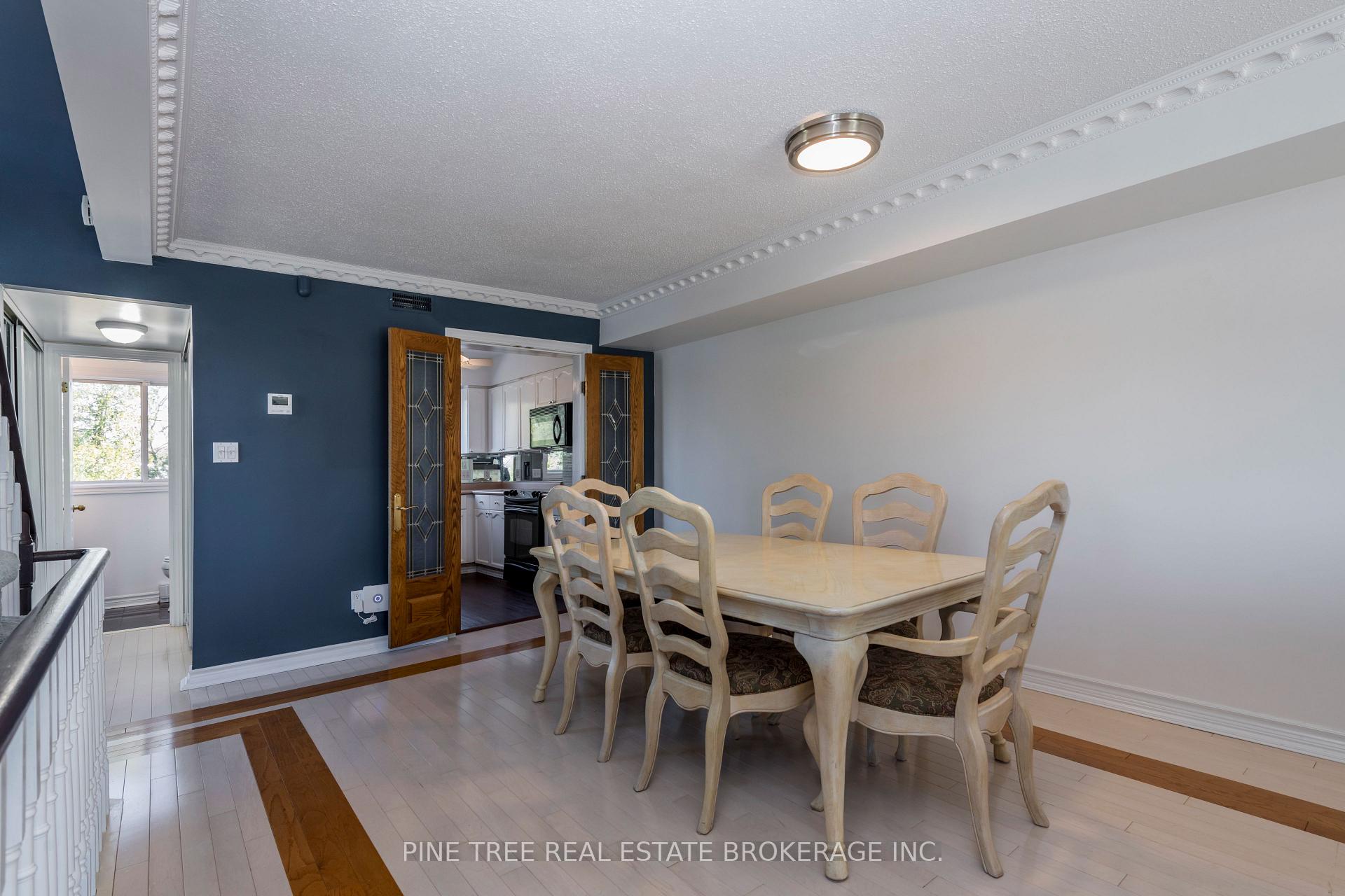 Photo 15 of Unit 16, 30 Laguna Parkway, Ramara, Brechin — HOMEH