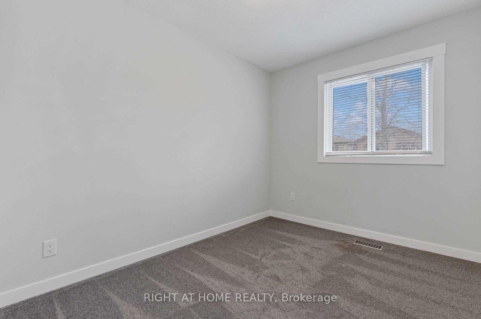 Photo 18 of Unit 26, 618 Barton Street, Hamilton, Stoney Creek — HOMEH