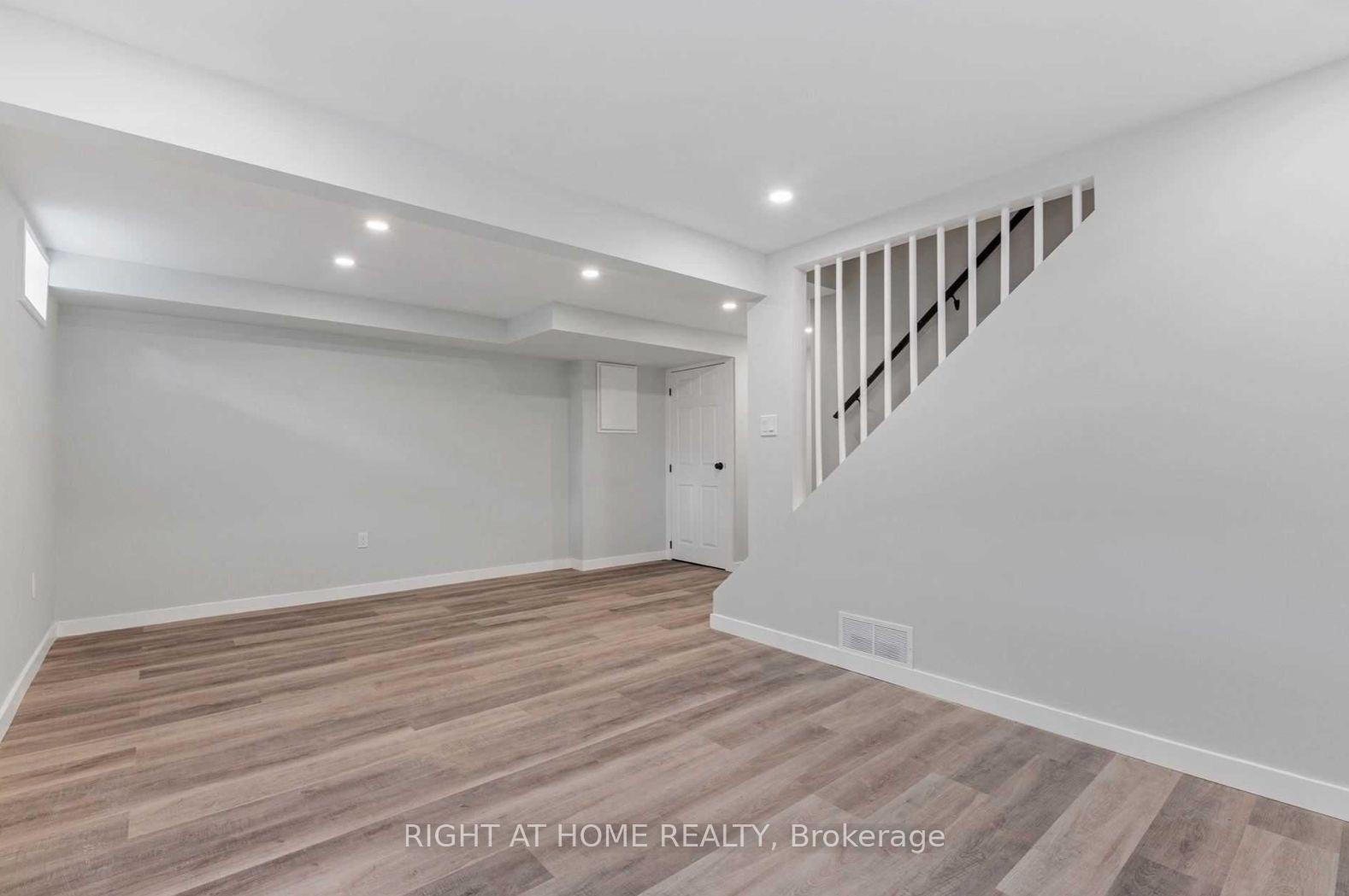 Photo 22 of Unit 26, 618 Barton Street, Hamilton, Stoney Creek — HOMEH
