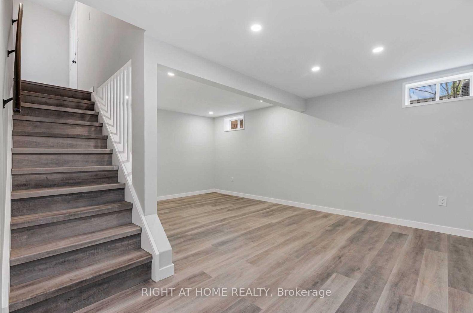 Photo 23 of Unit 26, 618 Barton Street, Hamilton, Stoney Creek — HOMEH