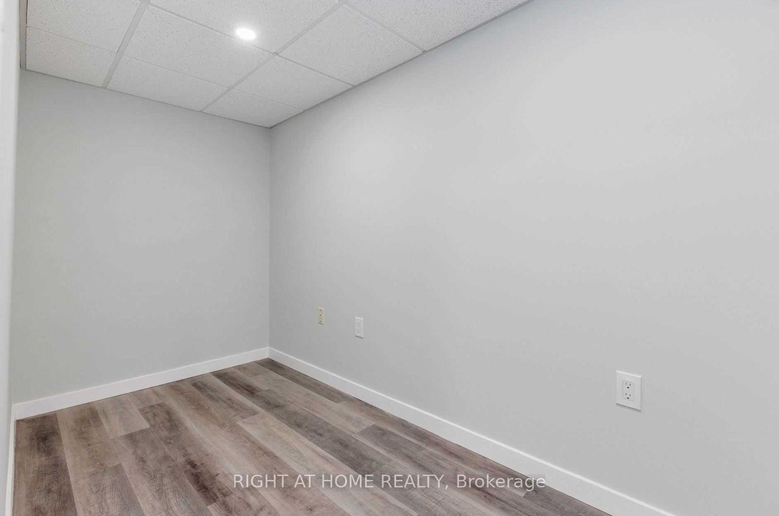 Photo 24 of Unit 26, 618 Barton Street, Hamilton, Stoney Creek — HOMEH