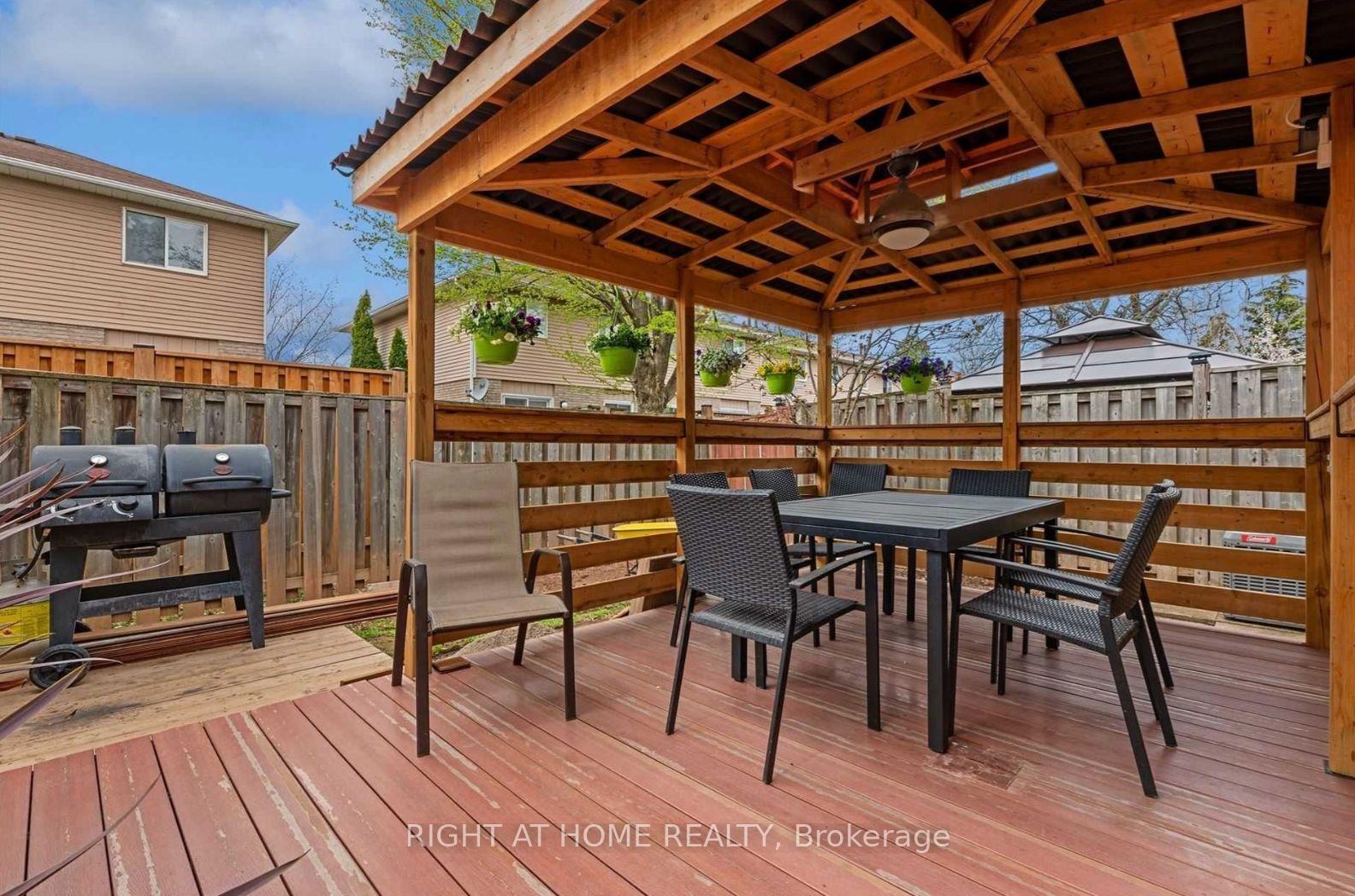 Photo 27 of Unit 26, 618 Barton Street, Hamilton, Stoney Creek — HOMEH