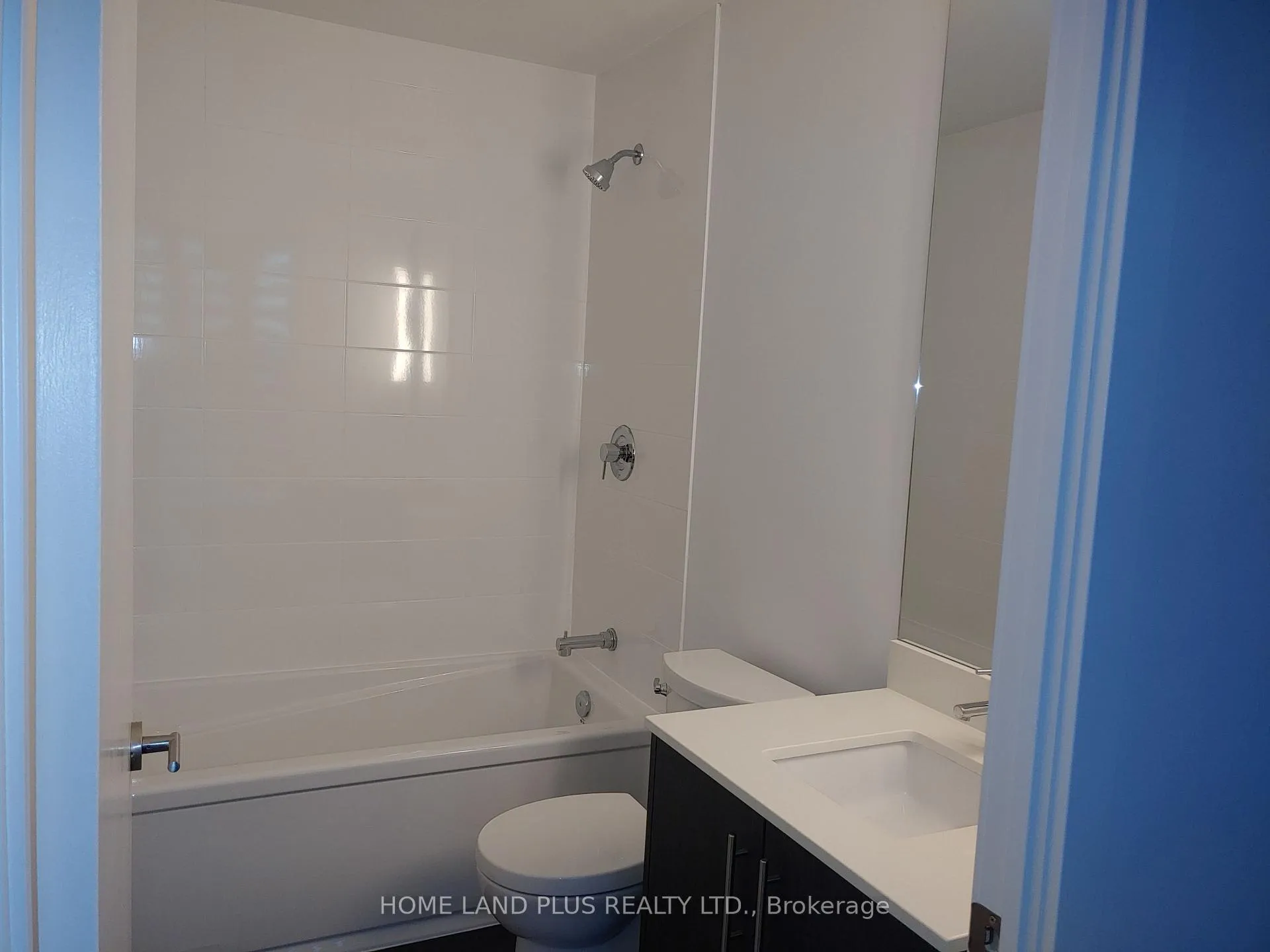 Photo 3 of Unit 803, 225 Veterans Drive, Brampton, Northwest Brampton — HOMEH