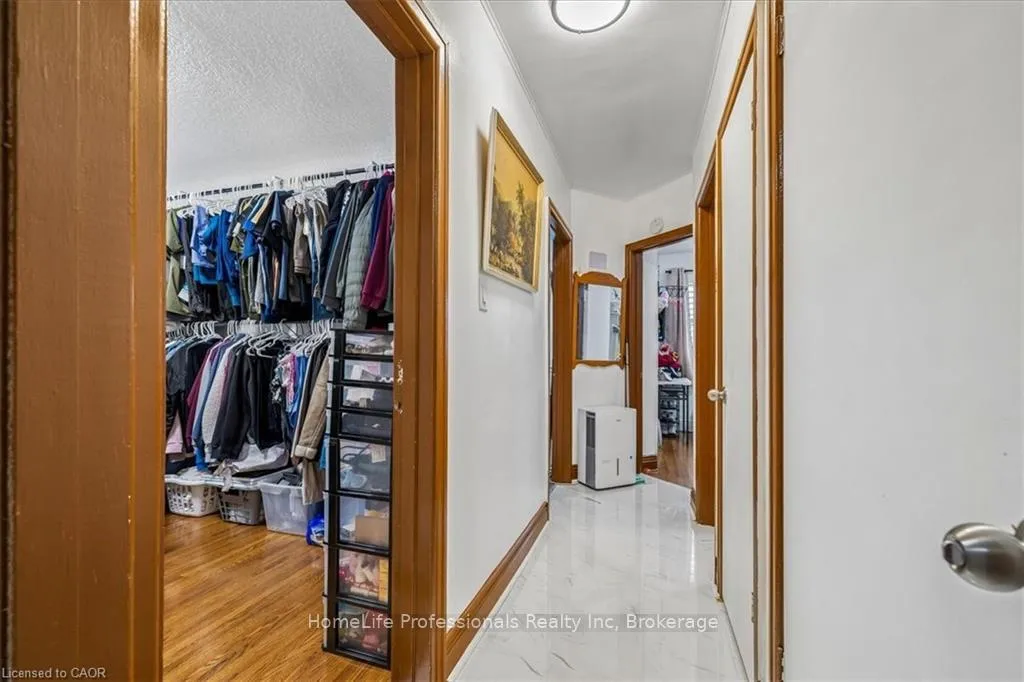 Photo 17 of 411 Upper Gage Avenue, Hamilton, Sunninghill — HOMEH