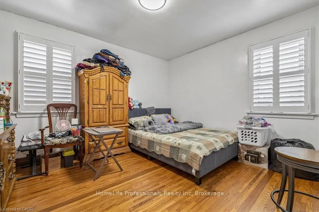 Photo 18 of 411 Upper Gage Avenue, Hamilton, Sunninghill — HOMEH