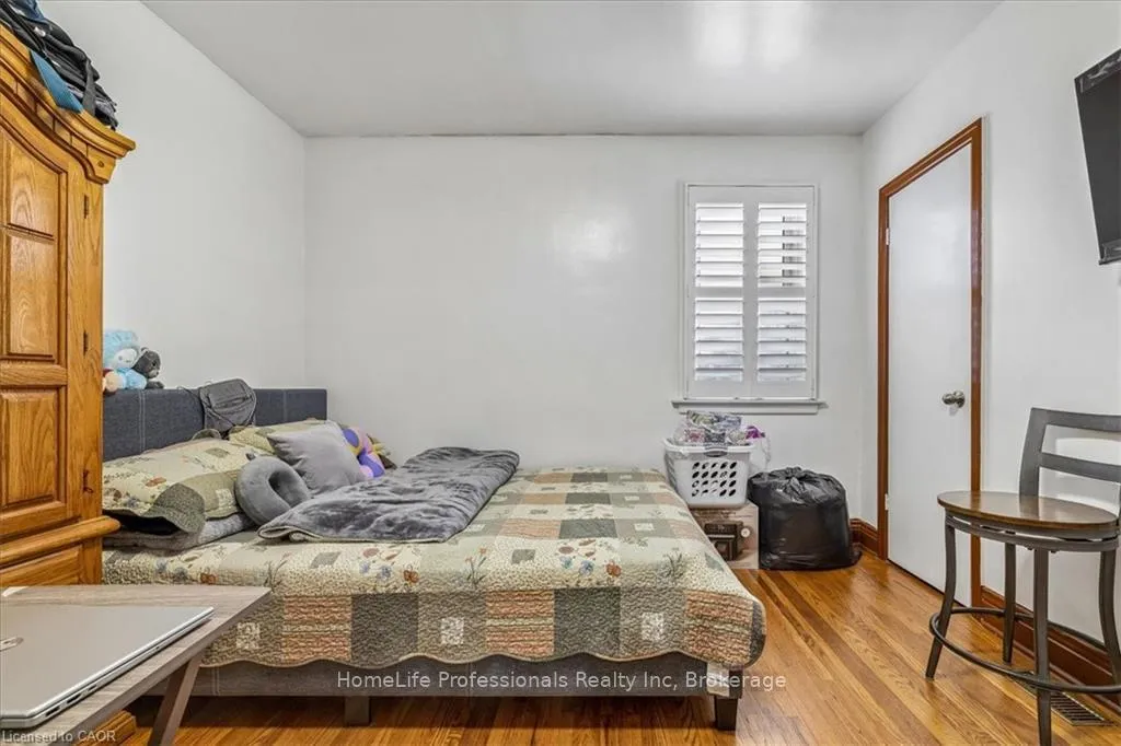 Photo 19 of 411 Upper Gage Avenue, Hamilton, Sunninghill — HOMEH