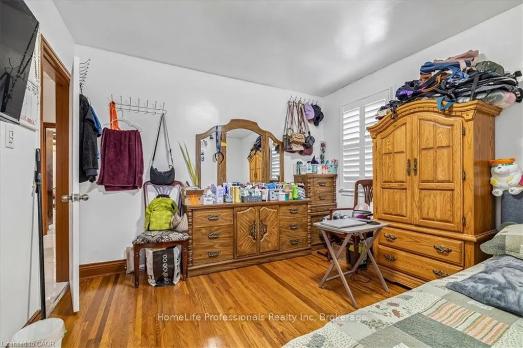 Photo 21 of 411 Upper Gage Avenue, Hamilton, Sunninghill — HOMEH