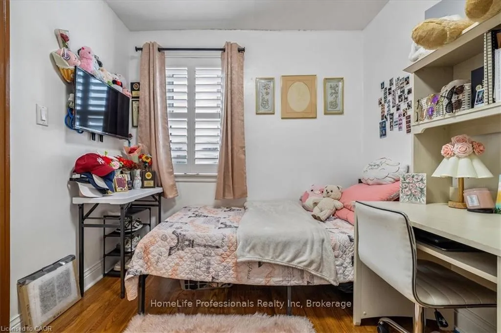 Photo 23 of 411 Upper Gage Avenue, Hamilton, Sunninghill — HOMEH