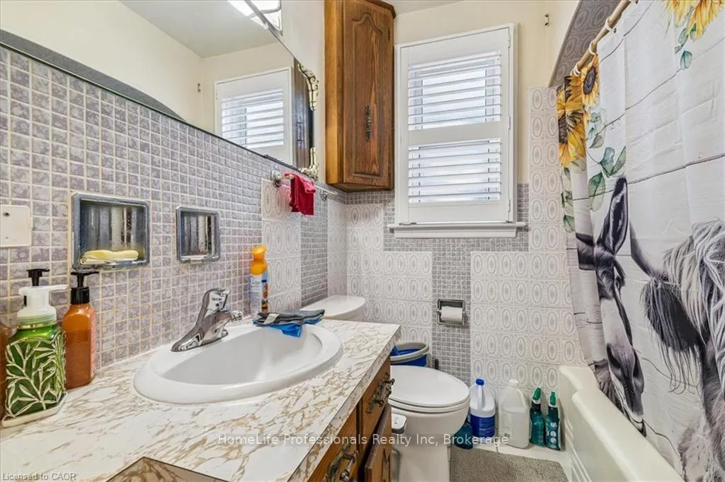 Photo 29 of 411 Upper Gage Avenue, Hamilton, Sunninghill — HOMEH