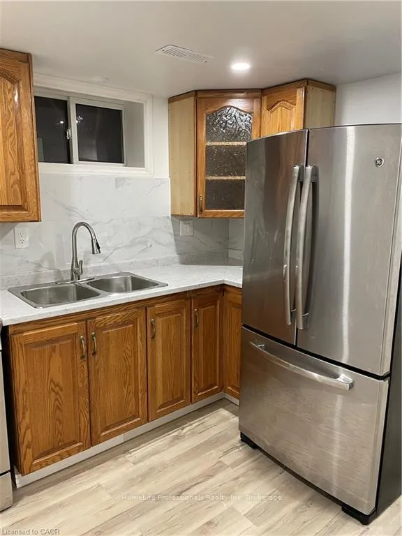 Photo 33 of 411 Upper Gage Avenue, Hamilton, Sunninghill — HOMEH