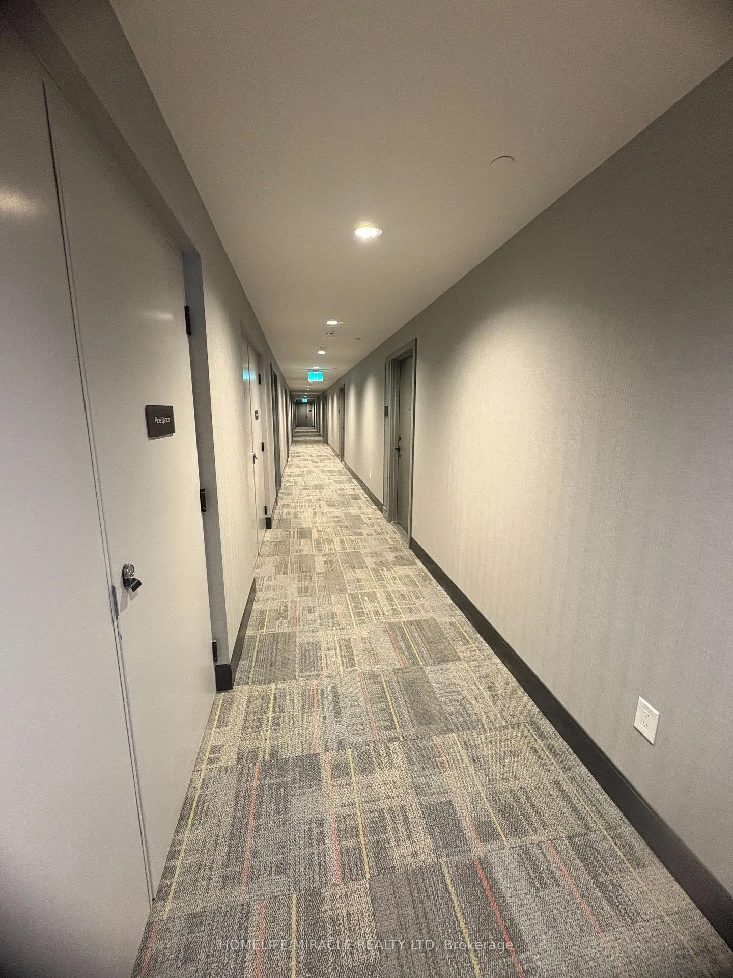 Photo 2 of Unit 827, 20 All Nations Drive, Brampton, Northwest Brampton — HOMEH