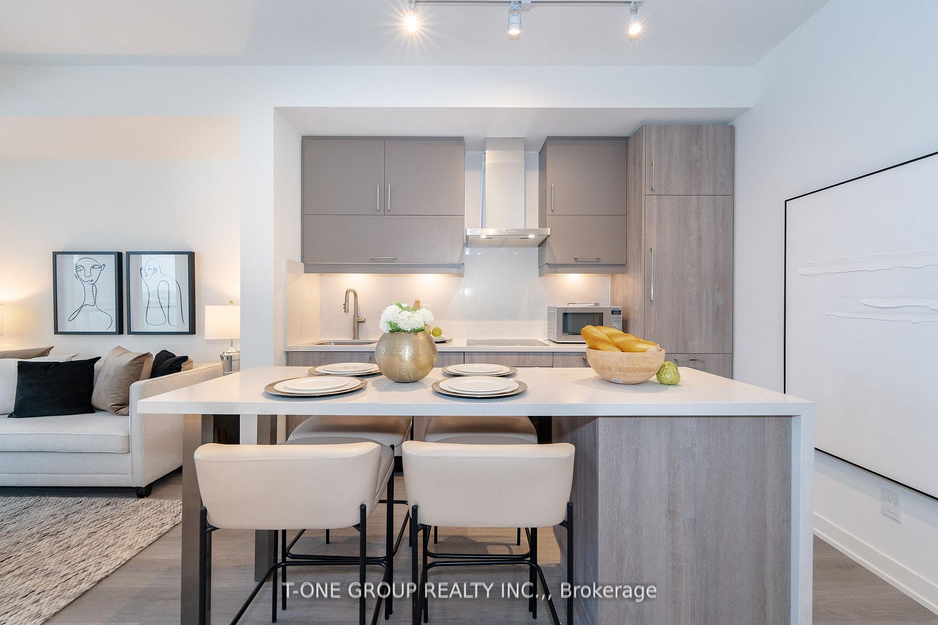 Photo 6 of Unit 709, 292 Verdale Crossing, Markham, Unionville — HOMEH