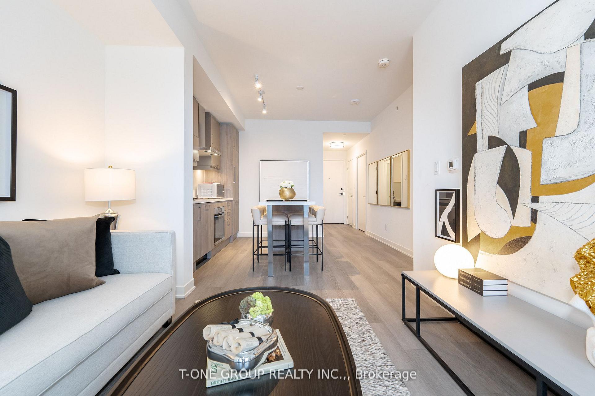 Photo 7 of Unit 709, 292 Verdale Crossing, Markham, Unionville — HOMEH